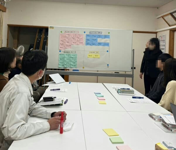 万々商店街ビジョン策定会議の様子